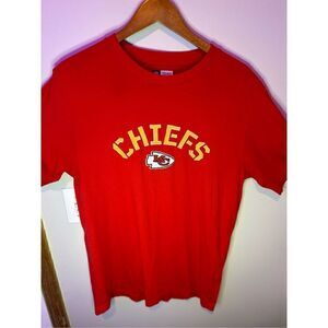 NFL Kansas City Chiefs T-shirt Men’s Large Red Spell-out Stitched Embroidered